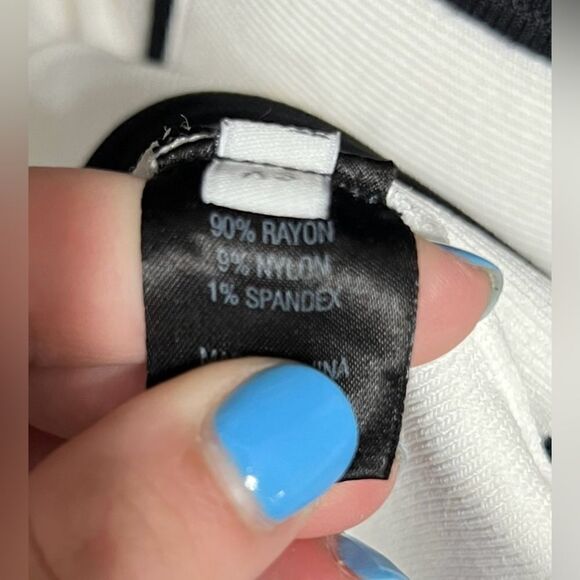 Kimora Lee Simmons Black White Pointelle Knit Sweater Dress - Picture 7 of 7